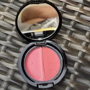 THE BEAUTY CROP BLUSH DUO IN MAUVE-ULOUS